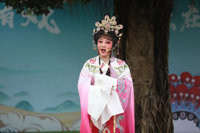 琼剧热结合粽子情 "定安有戏"引全民参与