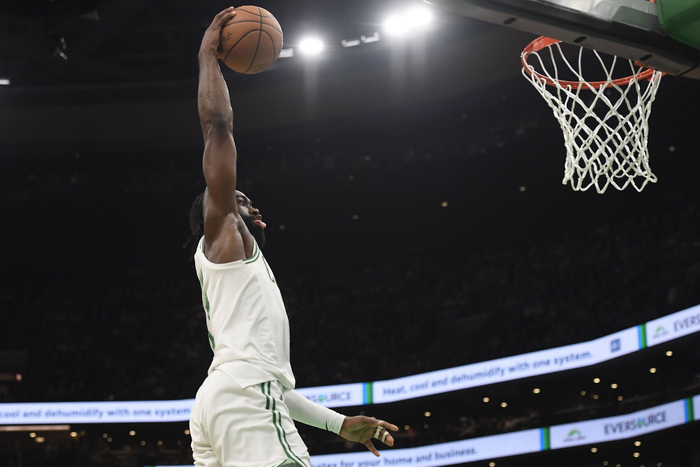 nba彩经:独行侠击退雷霆拿到赛点 绿军客场再胜骑士