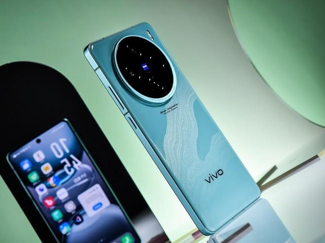vivo x100s系列,x100 ultra卖点解析,两亿像素长焦打造演唱会拍摄神器