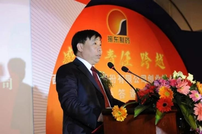 从油坛到药界:看振东集团李安平的华丽蜕变