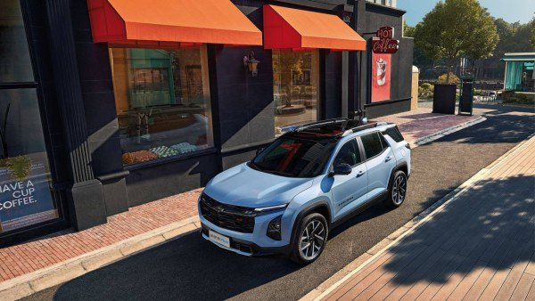 奏响合资插混suv超强音,全能王雪佛兰探界者plus售价14.99-17.99万