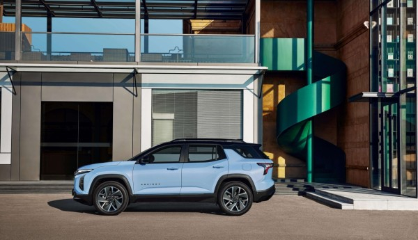 奏响合资插混suv超强音,全能王雪佛兰探界者plus售价14.99-17.99万