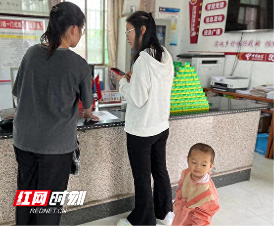 江华县大圩镇:浓情母亲节 定格好时光