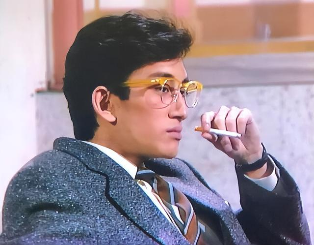 《流氓大亨》38年 演员今昔 三位女主演都无儿女 多位老戏骨已经去世