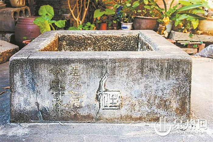 到烟火古城追寻奋斗足迹