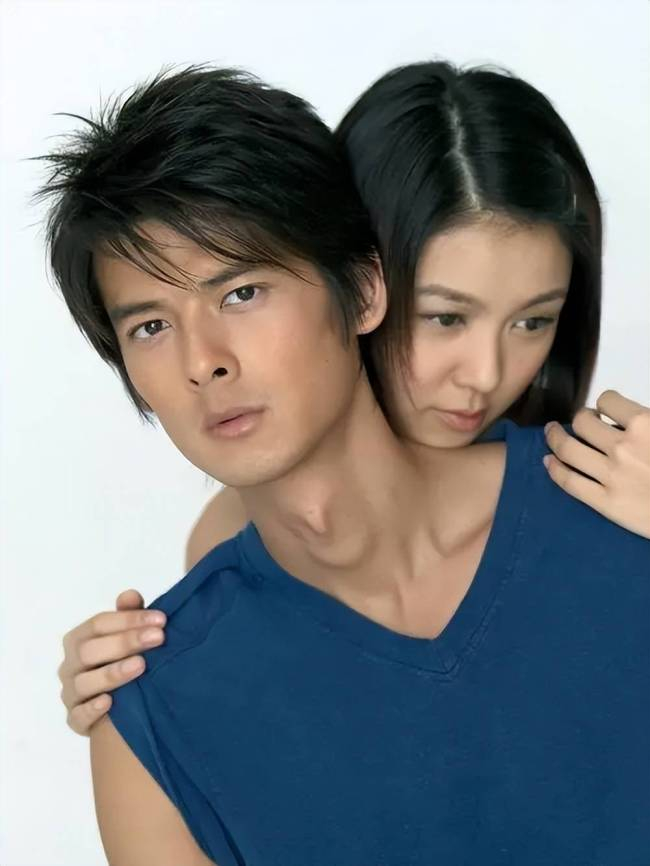 一部剧一个绯闻女友,如今46岁还未婚|郭品超|两人|安以轩_新浪新闻