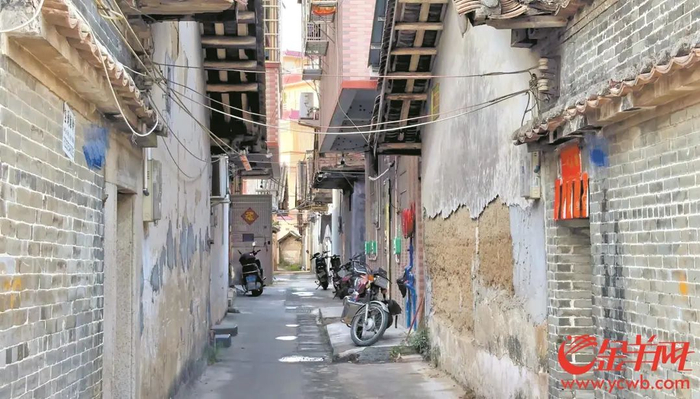 张玥、唐浩夫妻俩租住在广州城中村，生活拮据