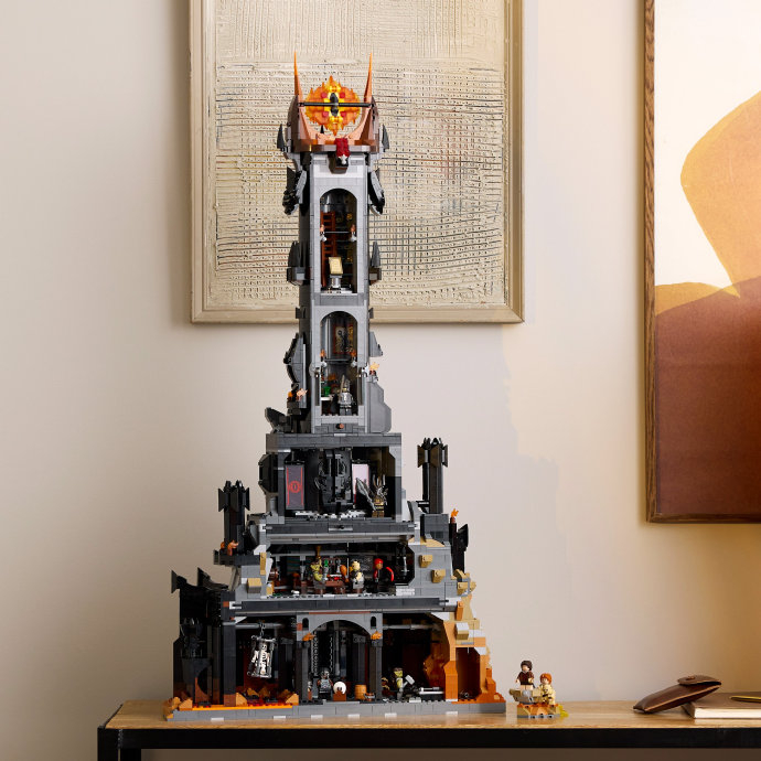 乐高「10333 指环王:巴拉都」索伦之塔 将于6月1日推出,共5471块零件
