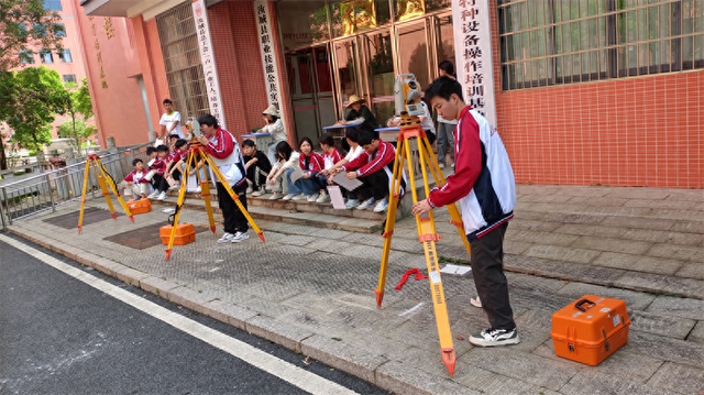 汝城职校举行第五届校园技能节