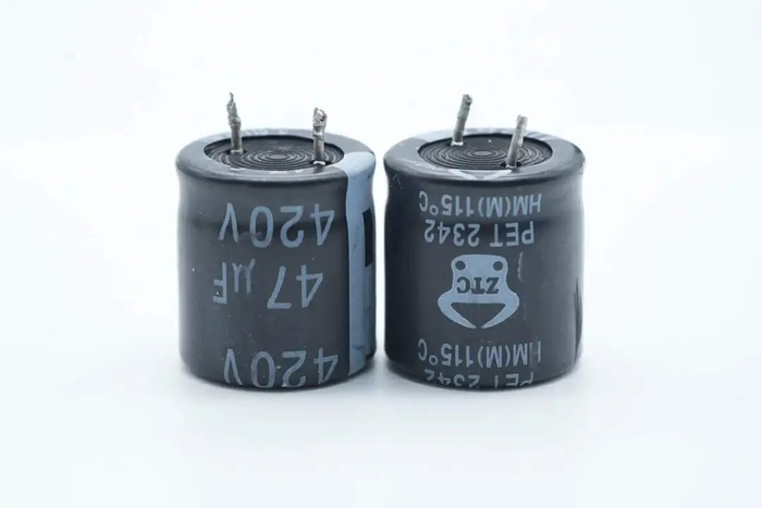 拆解报告:贝尔金200w四usb-c口氮化镓桌面充电器