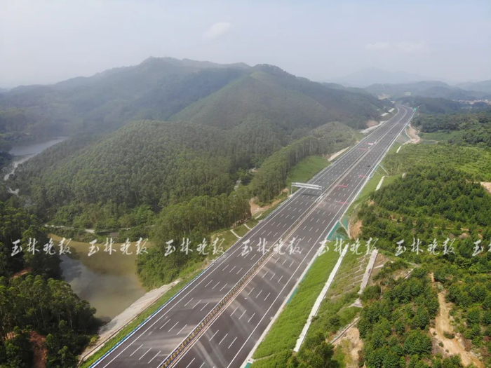 通车在即!南玉珠高速玉横段分段交工验收将启动