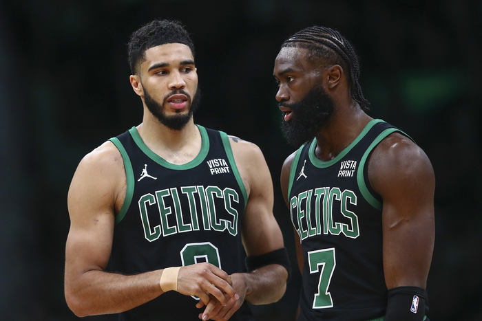 东部头号种子凯尔特人场均得113.7分,场均失102.