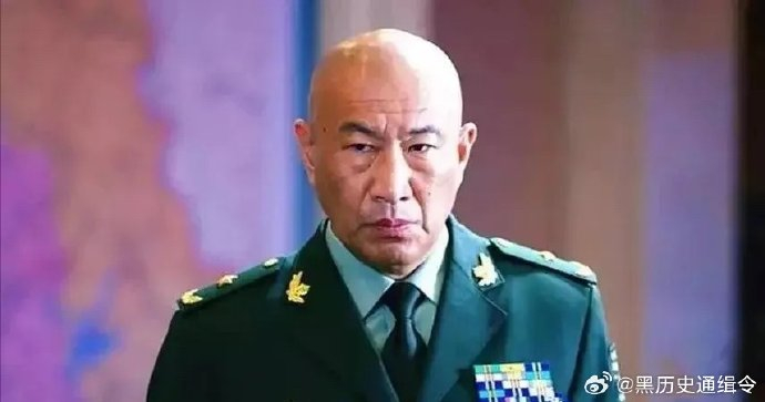 复出再度走红影坛,孝顺与演技双赢关注|石兆琪|张丰毅|孙红雷_新浪