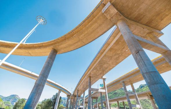 一座座新建大桥如长虹卧波!109新线高速收尾冲刺