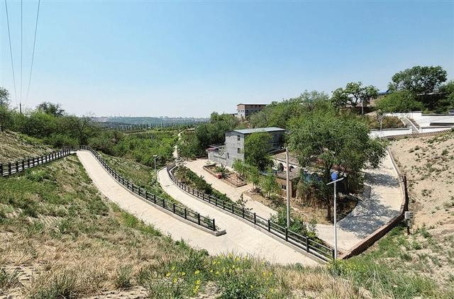 太原市杏花岭区:东山腹地织锦绣