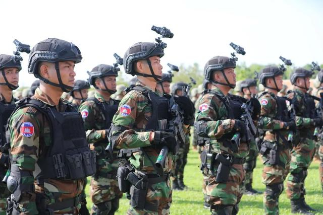 现场直击丨中柬"金龙-2024"联演举行开始仪式