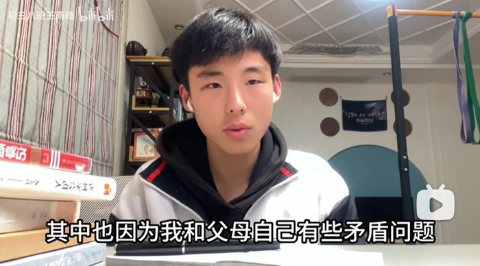 一个15岁的"教育博主",让很多家长深夜捶胸顿足