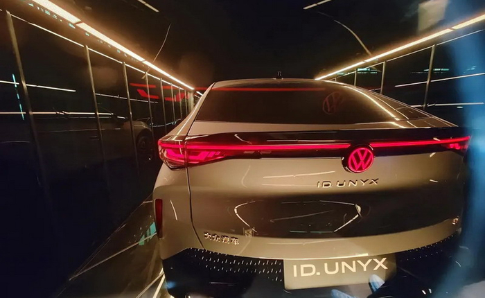 『ID.UNYX（与众）在车展正式亮相』