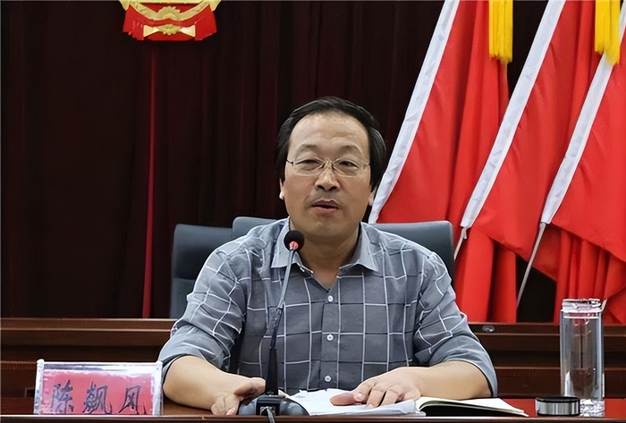 陈飚风家庭参加枣庄市家风家教宣传月暨"法进万家"宣传活动