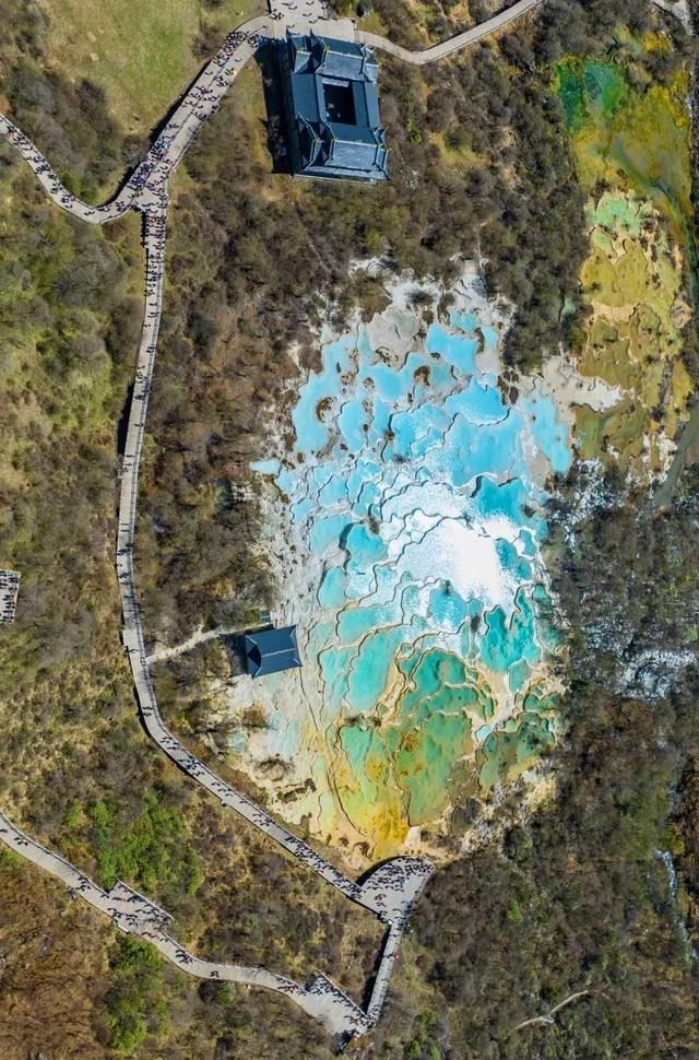 苦等十年即将通车!成都出发2h直达人间天堂!