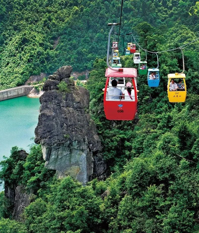 大觉山景区1,5月19日,景区大门票半价优惠.