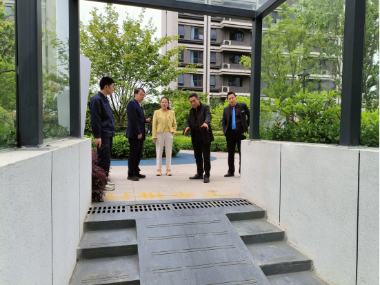 崇川经济开发区:文明春风融入城市肌理,"急难愁盼"化为协商议题