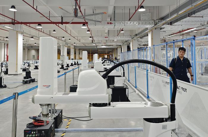 高质量发展调研行｜广东东莞：生产自定义的工业机器人，相关企业近4700家
