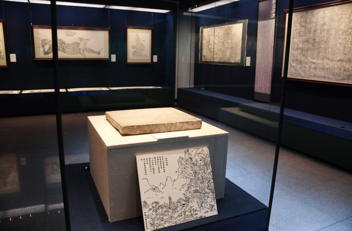 博物知旅·馆长说| 连云港市博物馆馆长江睿:成为一座会讲故事的博物