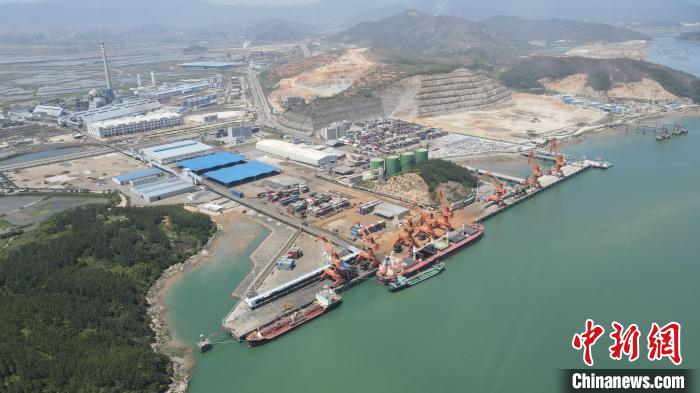 福建宁德:硫酸出口东南亚剧增