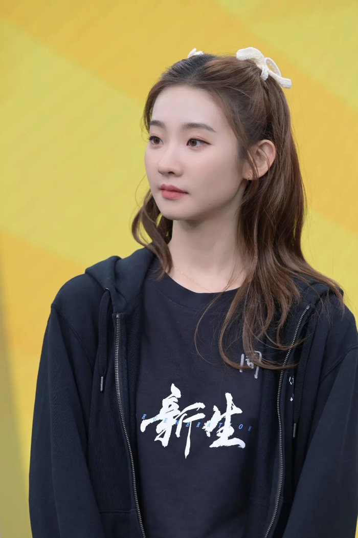 从爱豆到演员,张艺凡的"新生"