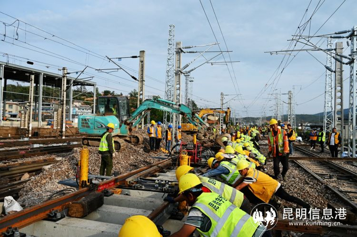 滇西铁路"旱码头"成昆铁路广通站完成升级