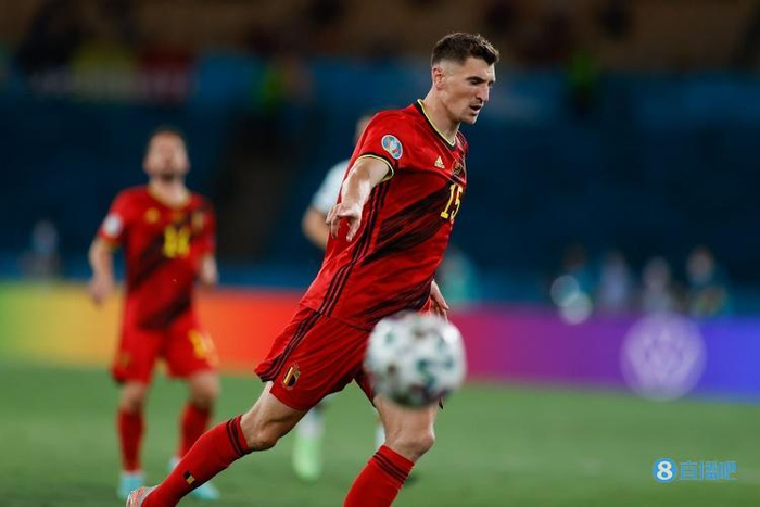 西媒:队中几位后卫将在今夏离队,马竞再度关注穆尼耶