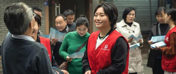 考不上公务员,年轻人挤破头进居委会