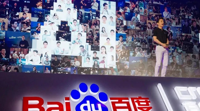 "进退失据"的百度ai和"安于现状"的openai