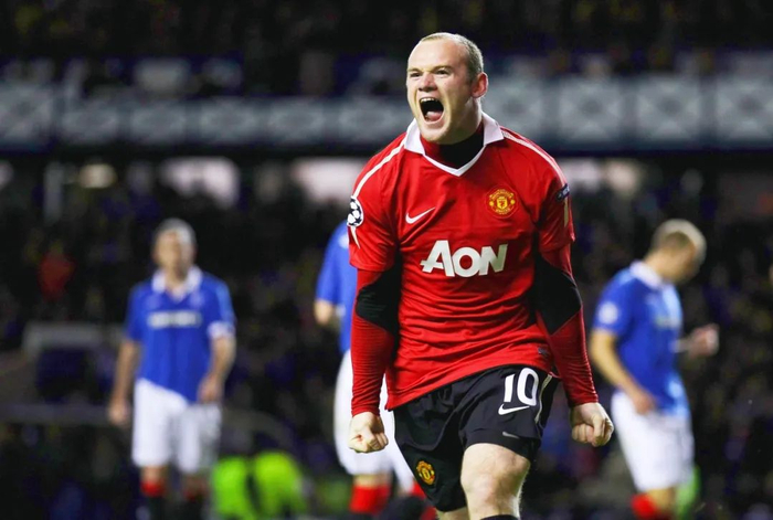 鲁尼3次下课!他们说有个笑话叫:曼联名宿当主教练