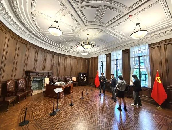 陈毅办公室。新民晚报记者 王凯 摄