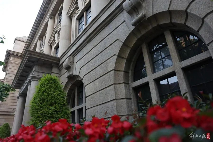 图源：解放日报