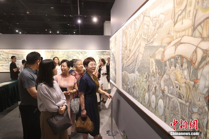 钟开天《郑和下西洋》500米长卷北京首展 打开600年"侨蕴"华章