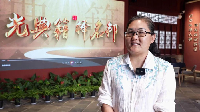 【石屏县图书馆馆长 王淑华】石屏典籍馆的成立,是为了告慰先贤,寄语