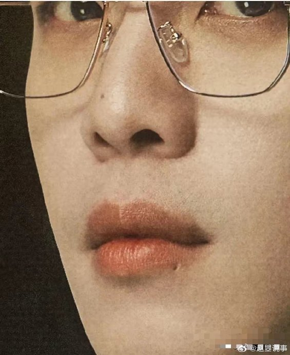 张若昀的唇钉洞是不是在那个位置? 第一次看这么清楚,范闲这么时尚!