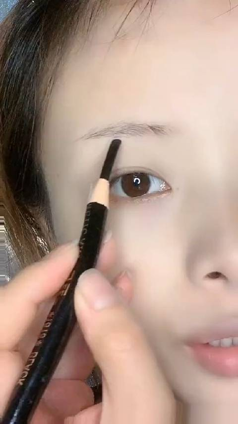 眉毛这样画才好看