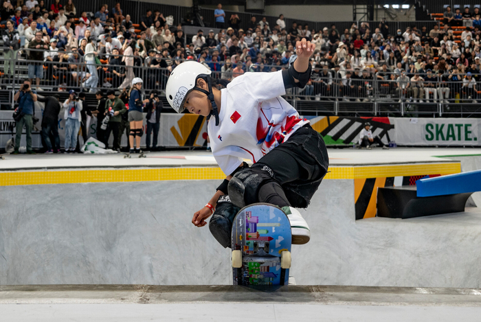 5月16日，郑好好参加奥运资格系列赛·上海滑板比赛预赛。