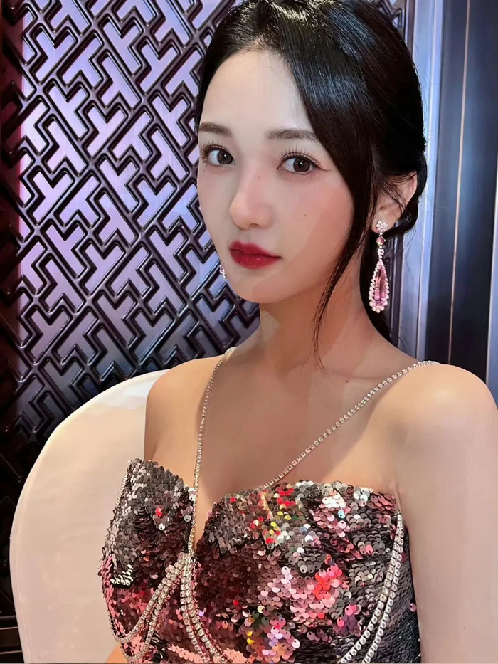 不妨就去踢馆沈梦辰试试.趁前任汪苏泷在,来了存在感还会低吗?
