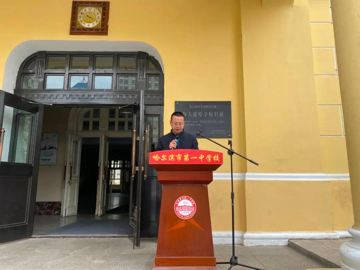 而哈尔滨筹办此次亚冬会仅有一年多时间,"争分夺秒"是本届亚冬会执委