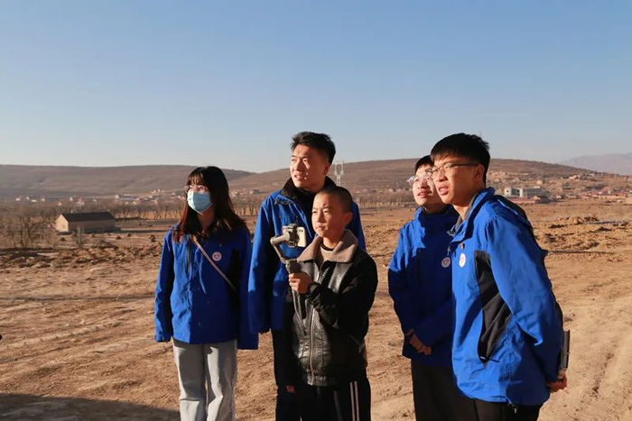 那年大四,他带着一群厦大人跨越山海去支教!