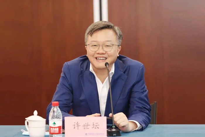 ▲世茂集团董事局副主席、总裁许世坛，图片源自世茂官网