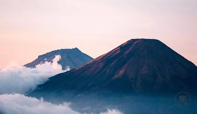 苏轼:所谓万丈深渊,下去也是前程万里