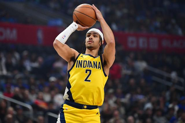 内姆哈德10中8贡献20分5板6助 三分2中1|步行者|nba季后赛_新浪新闻