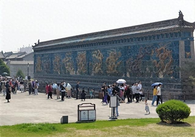 中国旅游日市民游客畅游大同|博物馆|云冈石窟|景区_新浪新闻