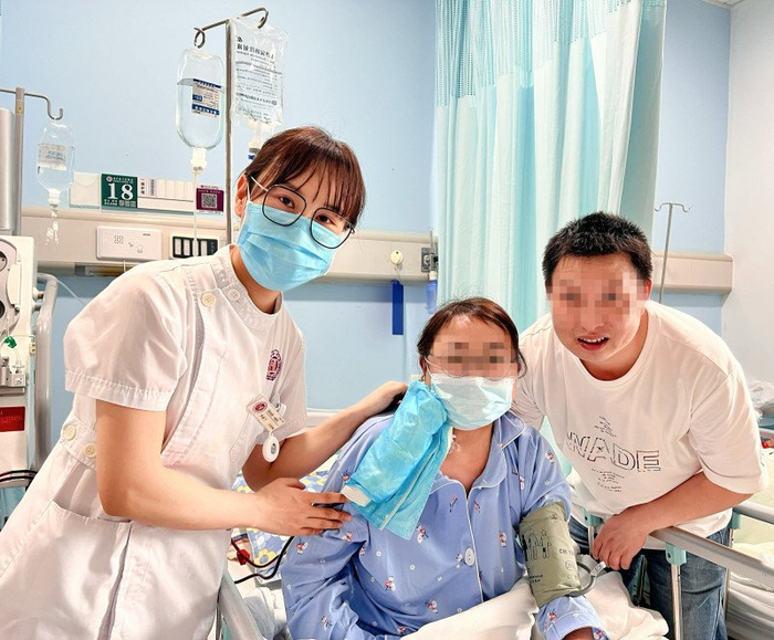 病房里的"5·20"!近2000个日日夜夜,陪伴是最长情的告白